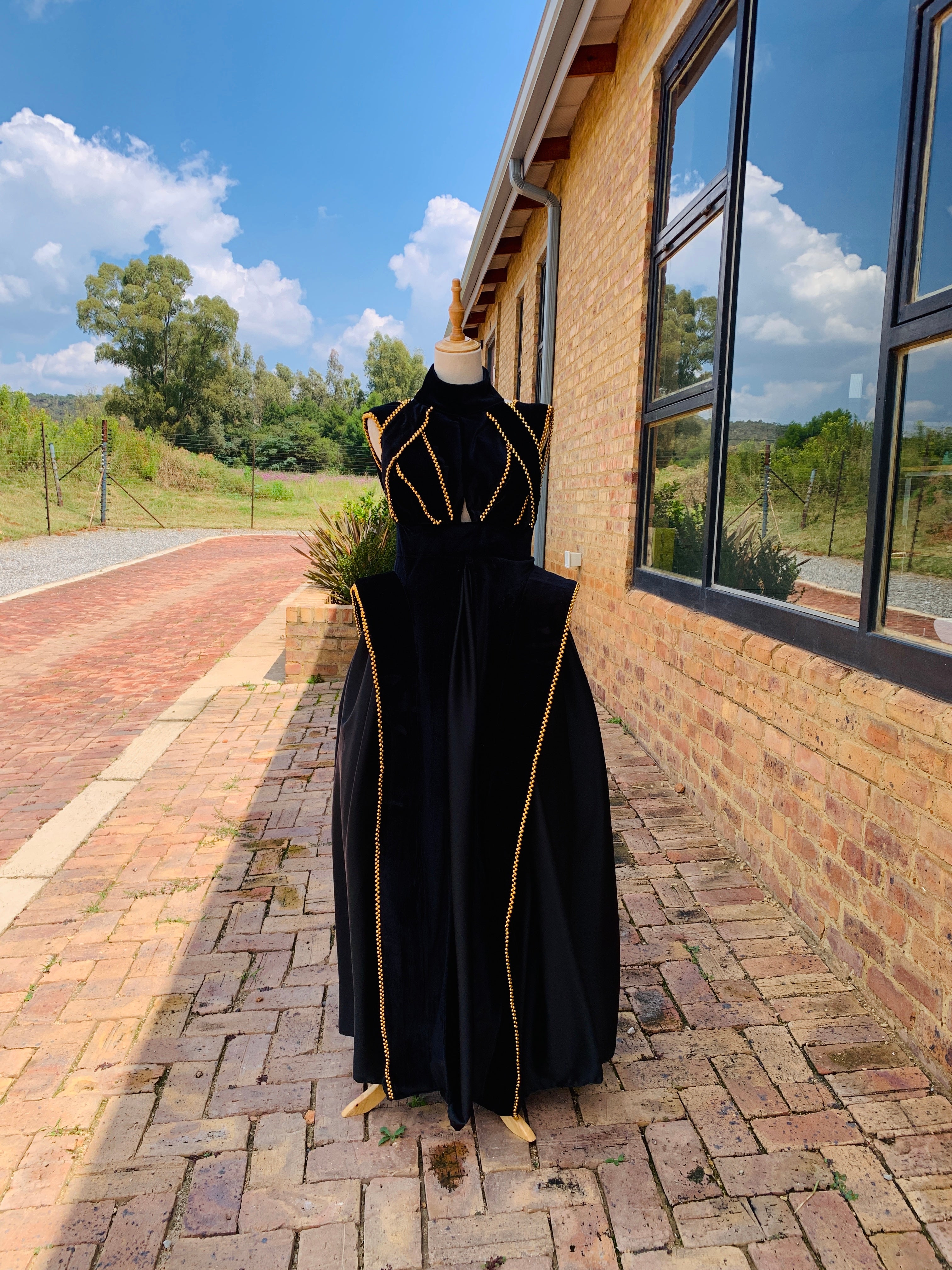 black gold beaded dress Corset Bodice Prom Dress With Gold Beaded Applique And V Neckline main image 1