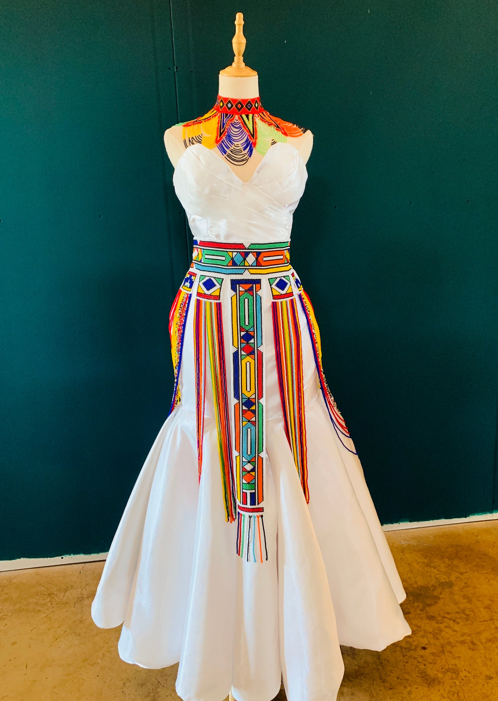 Multicolored bridal set