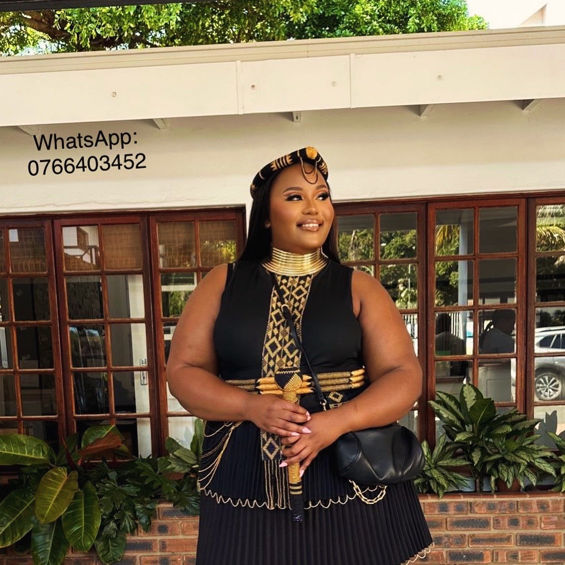 Black and Gold Zulu Bridesmaid beaded set - Zulubeads Ada Black and Gold Zulu Bridesmaid beaded set - Zulubeads Ada
