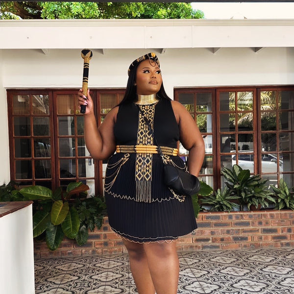 Black and Gold Zulu Bridesmaid beaded set - Zulubeads Ada Black and Gold Zulu Bridesmaid beaded set - Zulubeads Ada