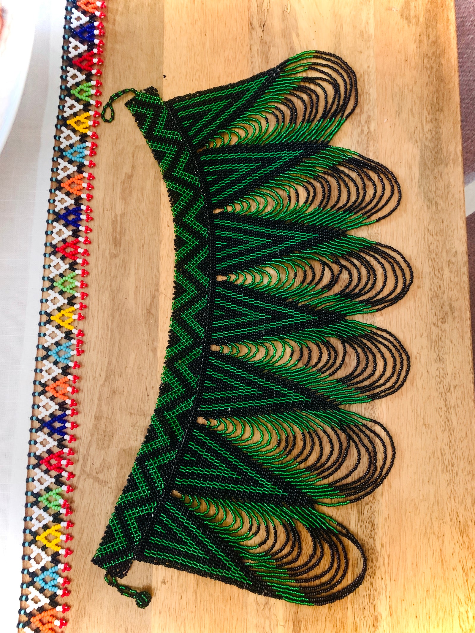 Spike beaded necklace in Red or Green