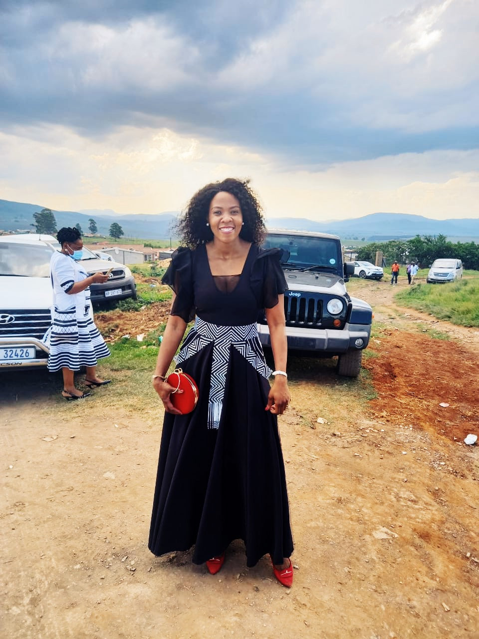 Zulu Beads Black Dress With African Accessories Ndebele Necktie With Small Rope (Abi) Zulubeads Ada Zulu Beads Black Dress With African Accessories Ndebele Necktie With Small Rope (Abi) Zulubeads Ada