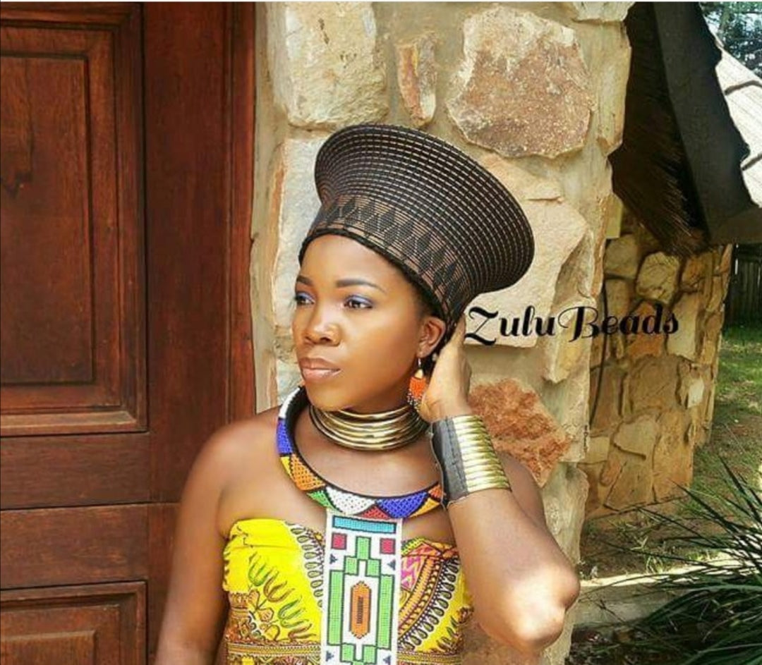 Small Zulu Basket Hat (ISICHOLO).