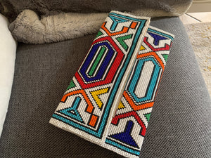 Ndebele beaded bag in Multicolor