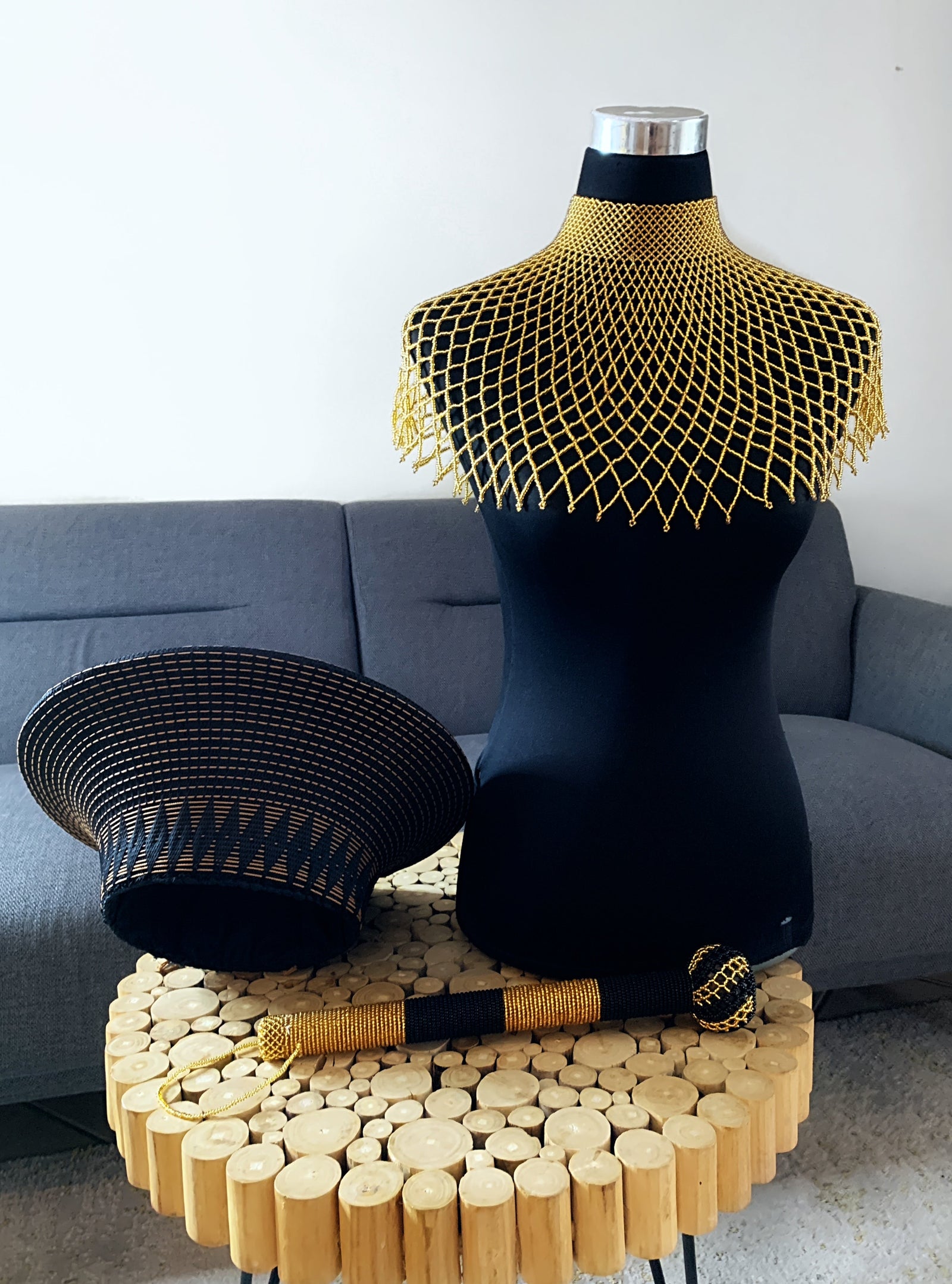 Black and gold bridal set