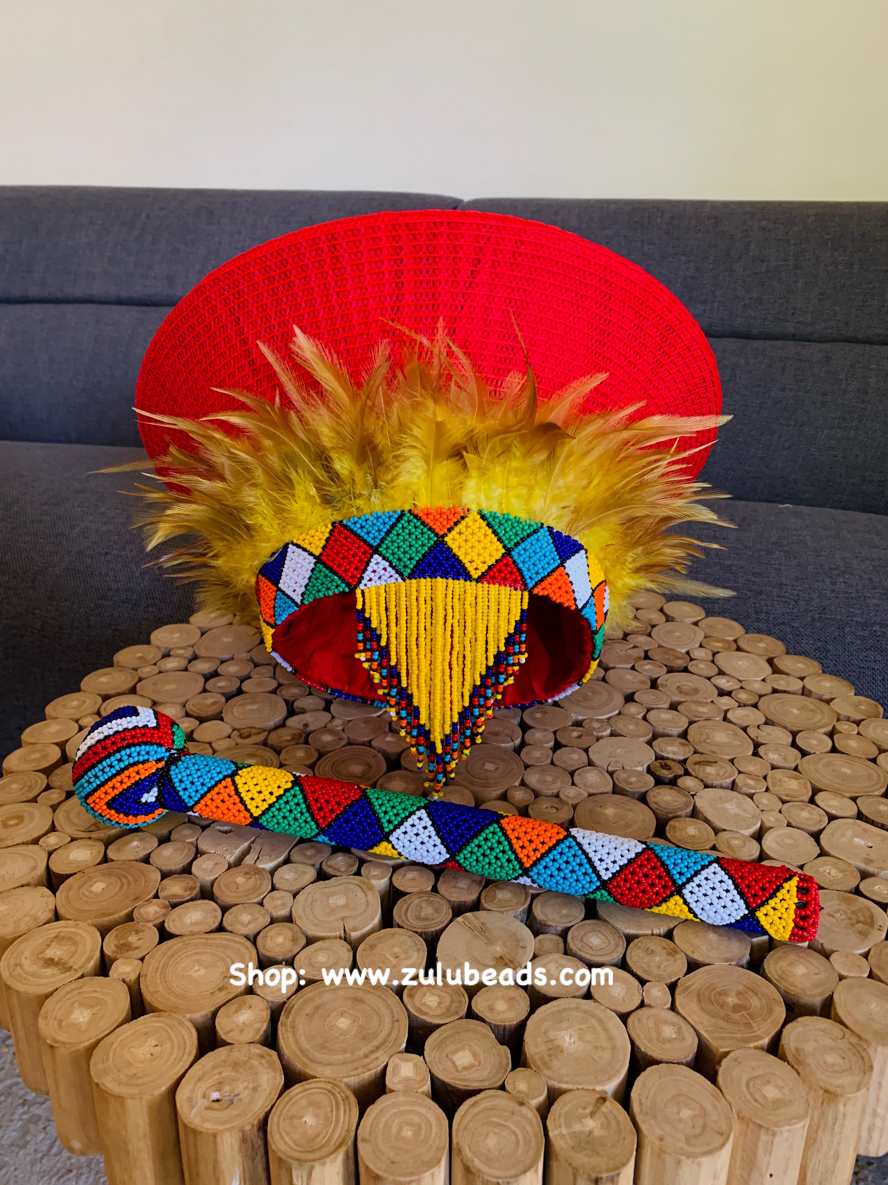 アクセサリー Afdal Riski Suwandi Red Feather Beaded Hat and Matching Knobkerrie - Zulubeads Ada