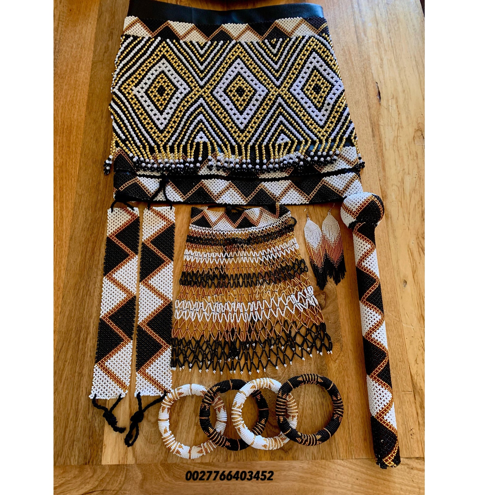 Beaded bridal set in black, gold and white